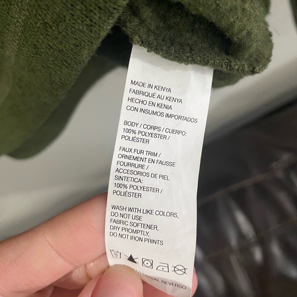 G.H. Bass Co. Men’s Pullover - Picture 4 of 5